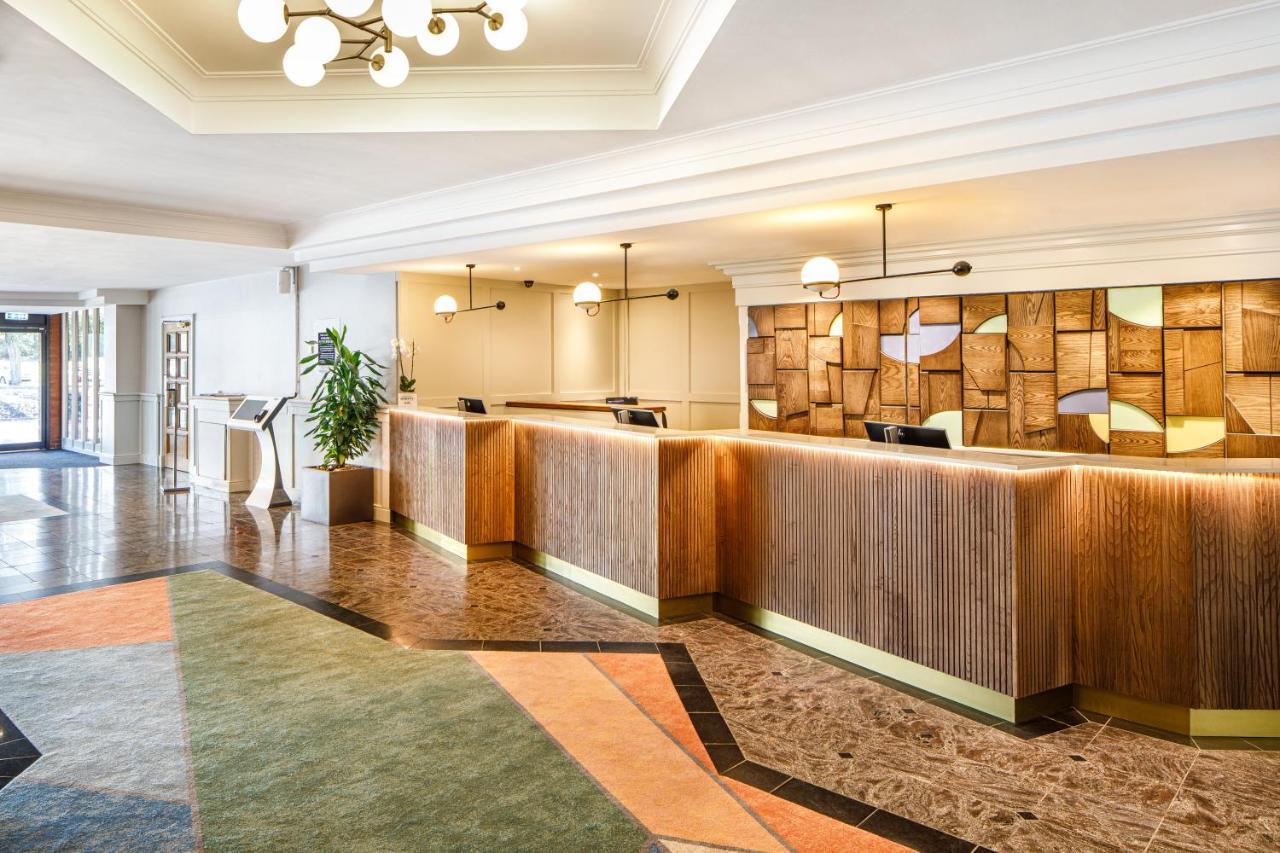 Delta Hotels By Marriott Warwick วอร์ริก ภายนอก รูปภาพ