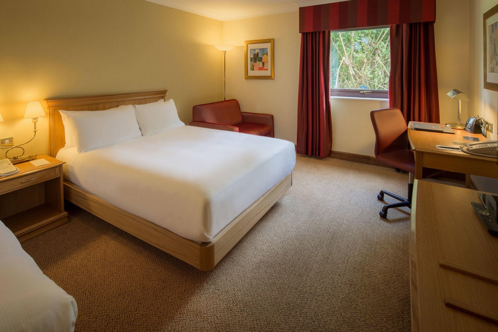 Delta Hotels By Marriott Warwick วอร์ริก ภายนอก รูปภาพ